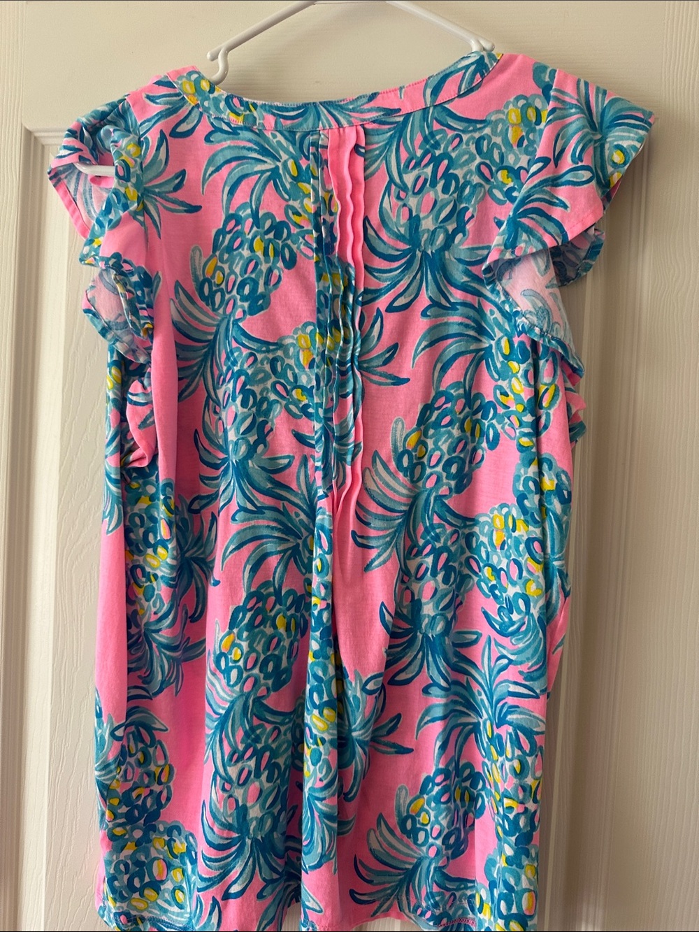 Lilly Pulitzer Pink Tropical Pineapple Print Ruffle Sleeve Top - Picture 2 of 9